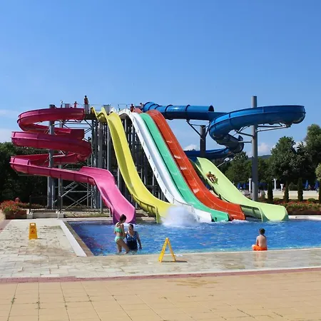 リゾート Duni Village