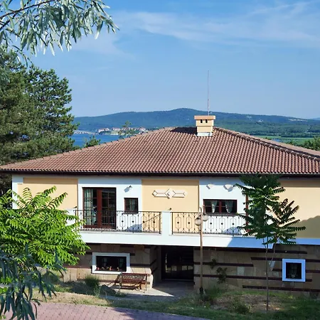 Duni Village אתר נופש